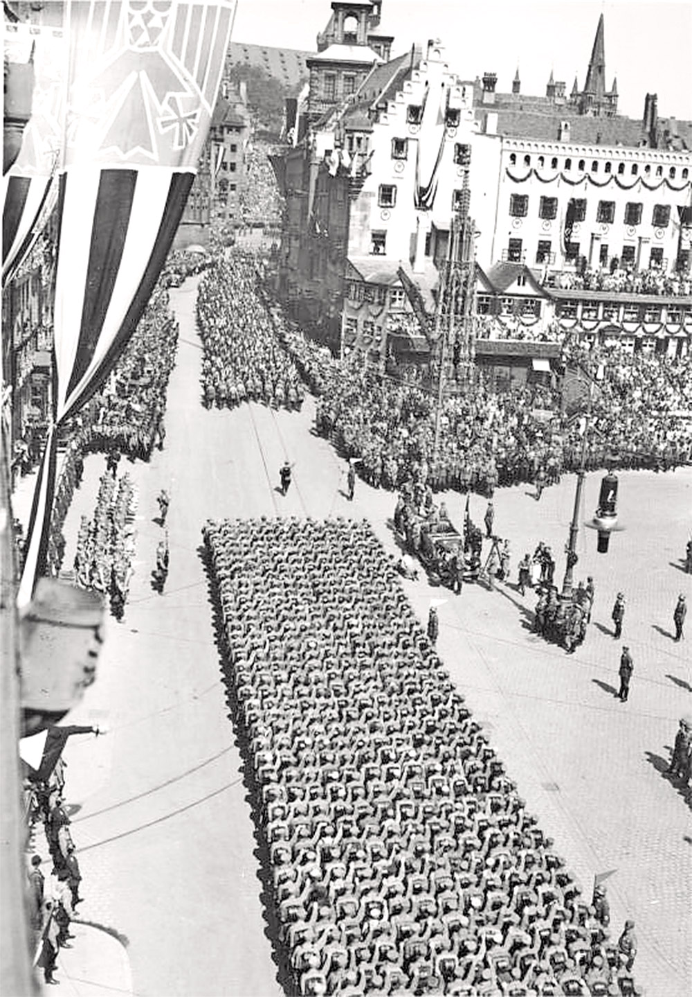 Parad på en gata i Nürnberg 1934.