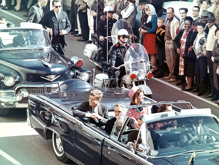 JFK i bilen innan mordet